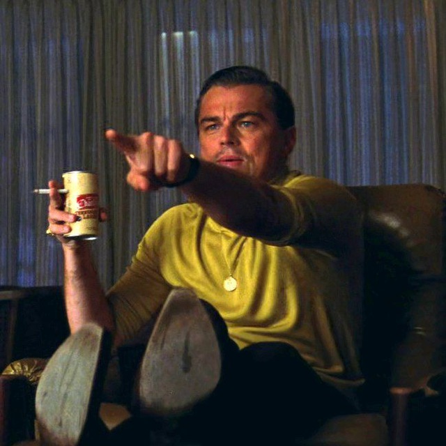 Взгляд с экрана 🎬